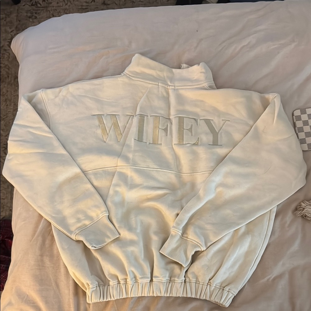 Cream WIFEY Women's Sweater